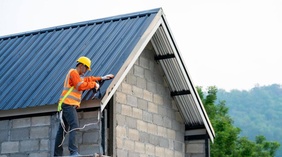 Professional Flat Roofing Installation in Munson, PA